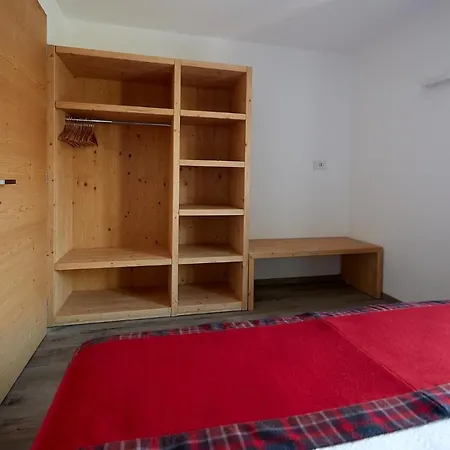 Lägenhet Al Bait Ross Bormio
